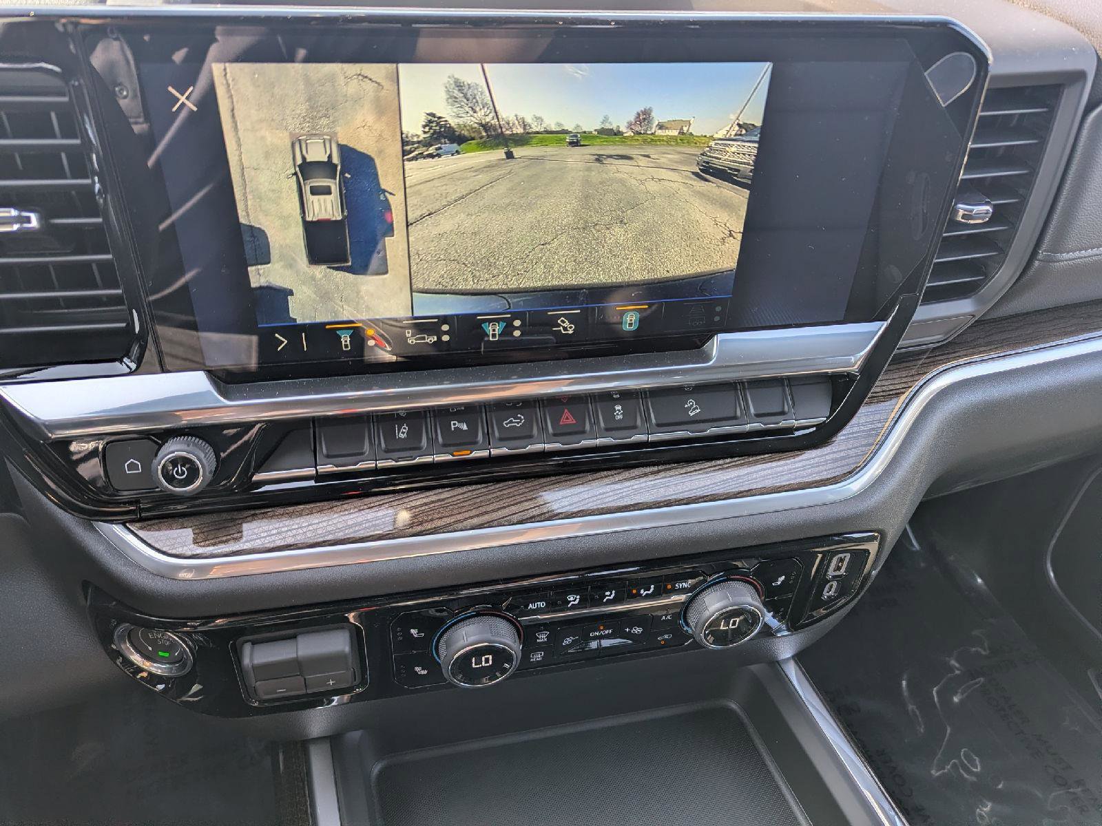 New 2026 Chevrolet Silverado 2500 LT image 25