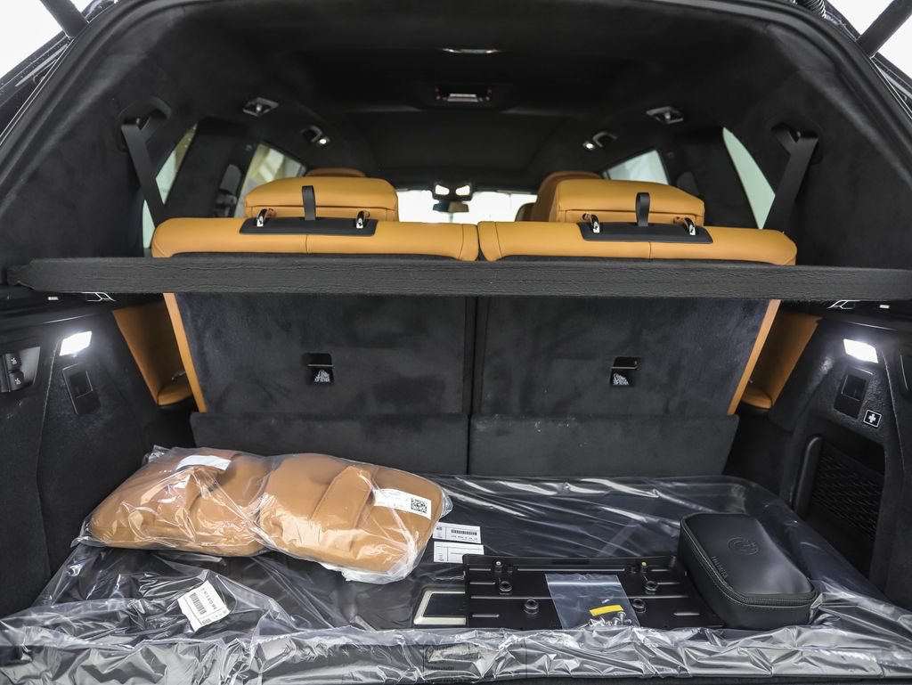 Used 2027 BMW X7 xDrive40i w/ M Sport Package AWD/4WD image 26