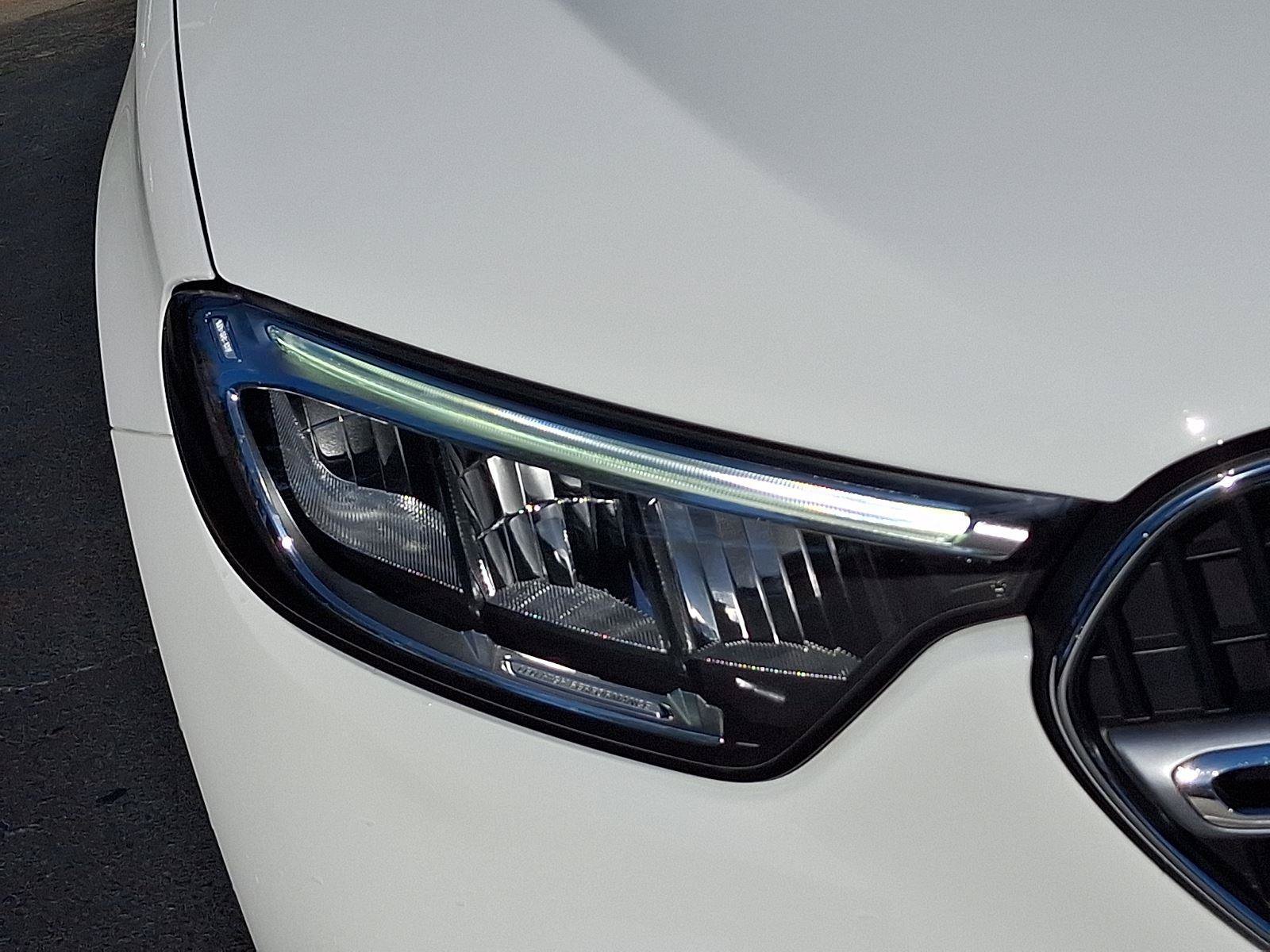 Used 2024 Mercedes-Benz GLC 300 image 9