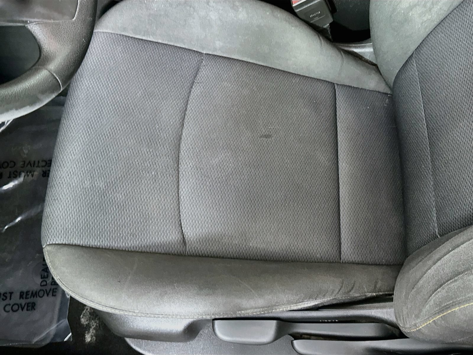 Used 2017 Chevrolet Cruze LS FWD image 18