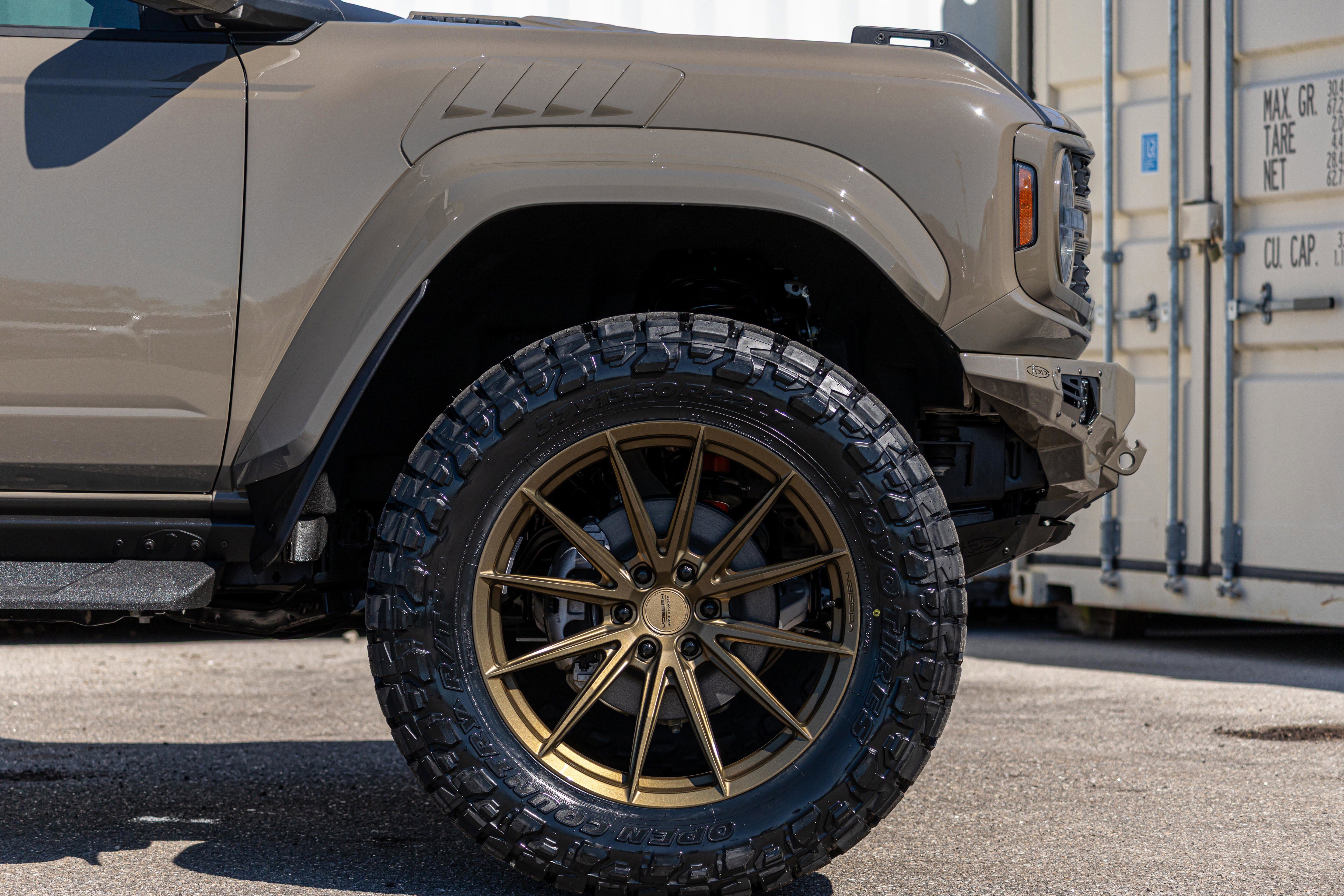 New 2025 Ford Bronco Raptor image 18