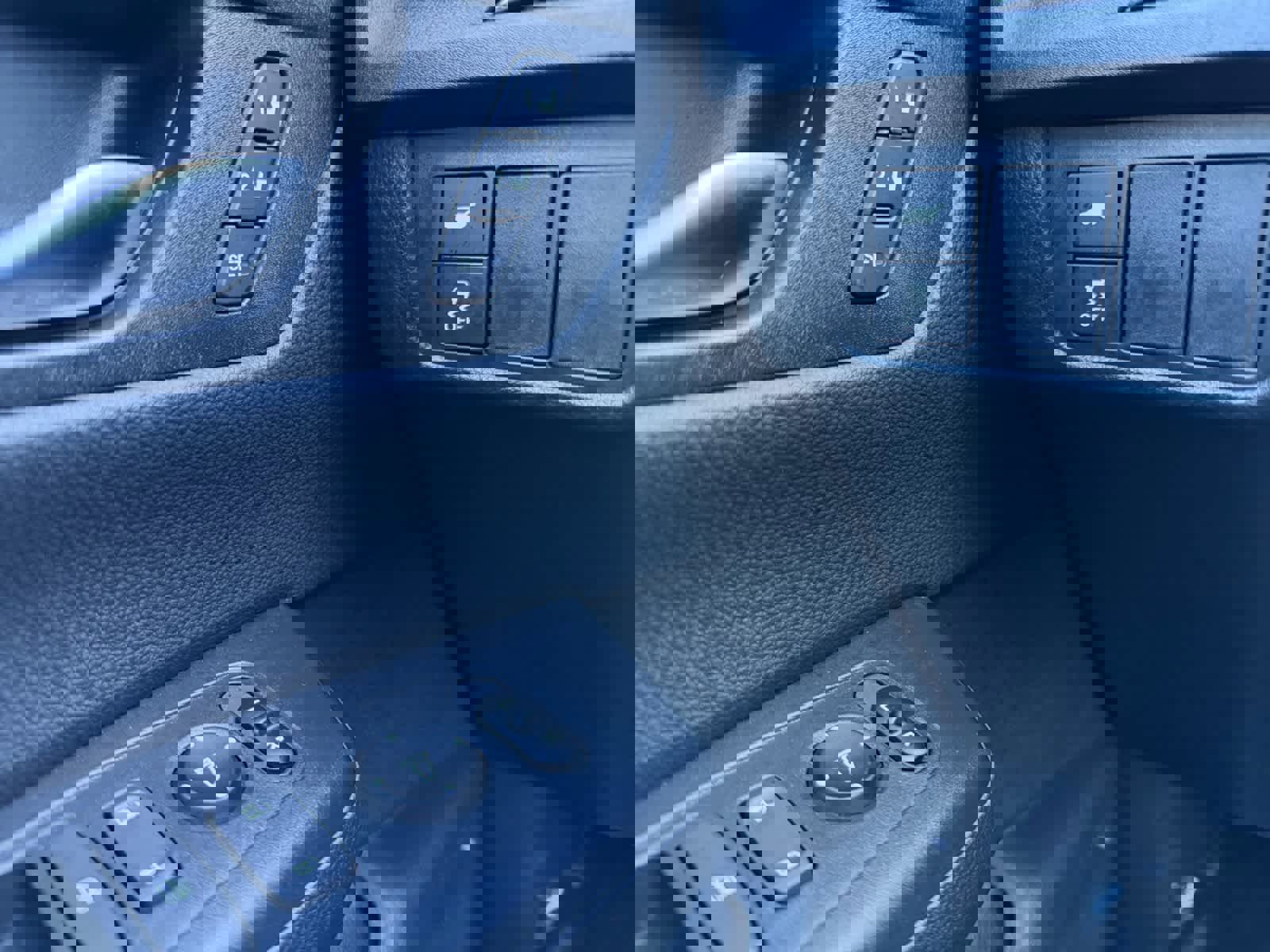 Used 2025 Honda CR-V Sport-L image 21