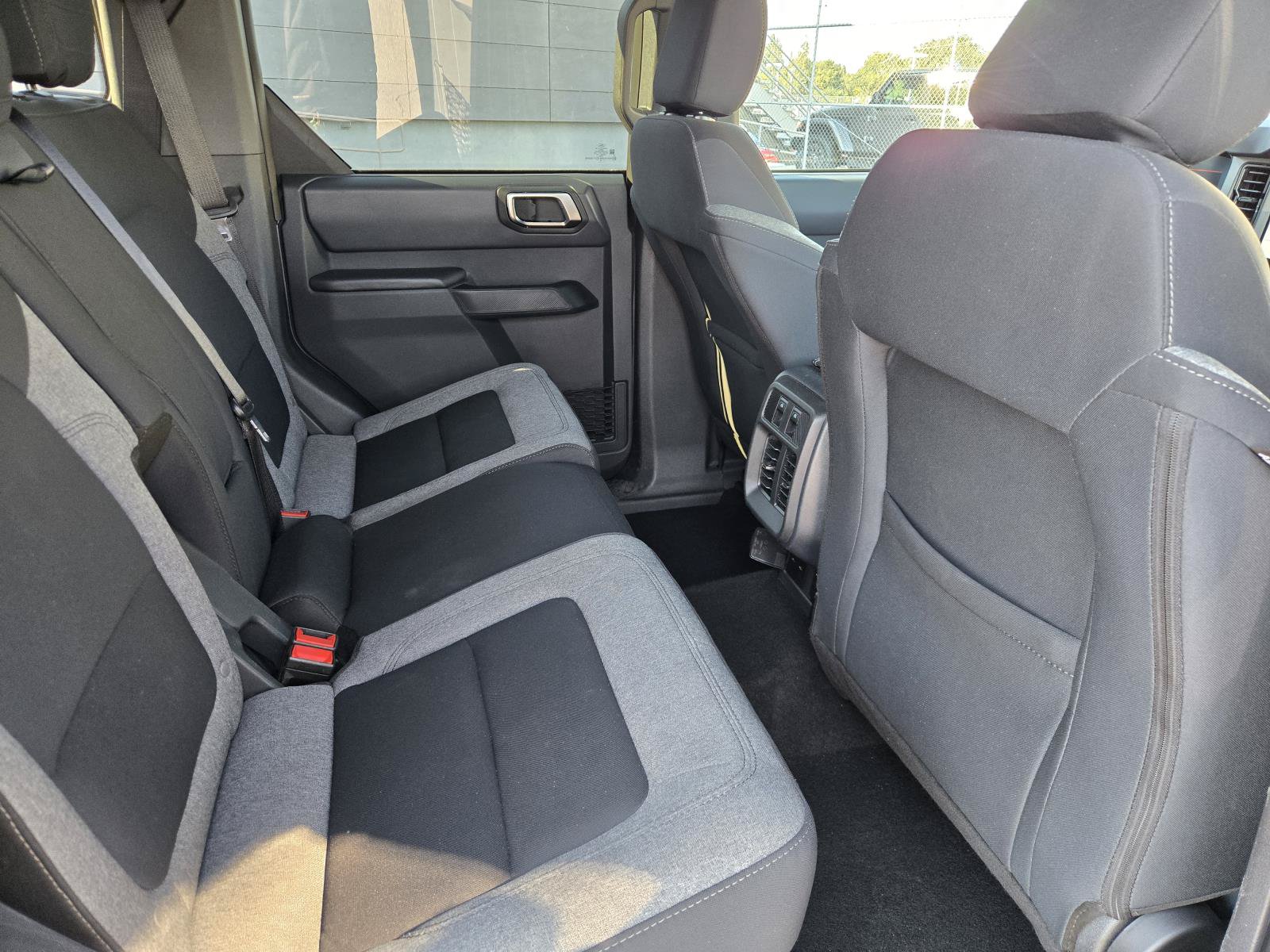 Used 2025 Ford Bronco Big Bend AWD/4WD image 33