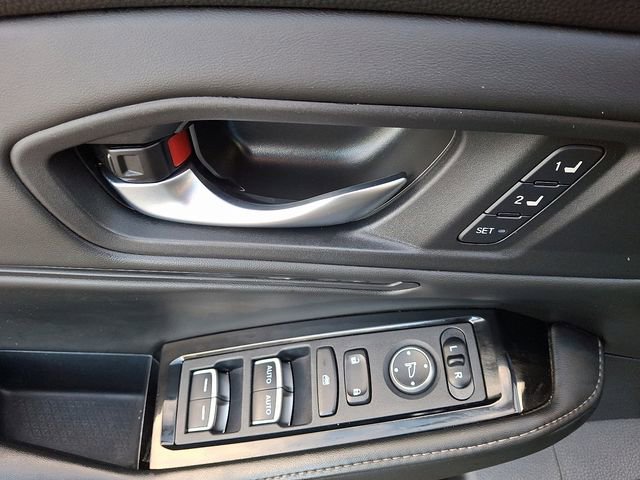 Used 2024 Honda Accord Touring image 13