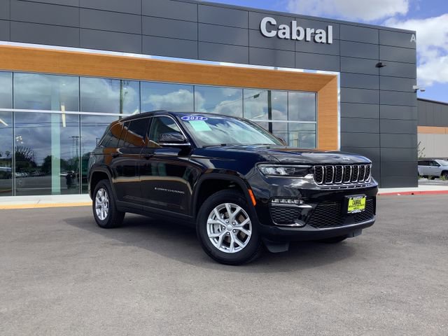 Used 2024 Jeep Grand Cherokee Limited RWD image 2