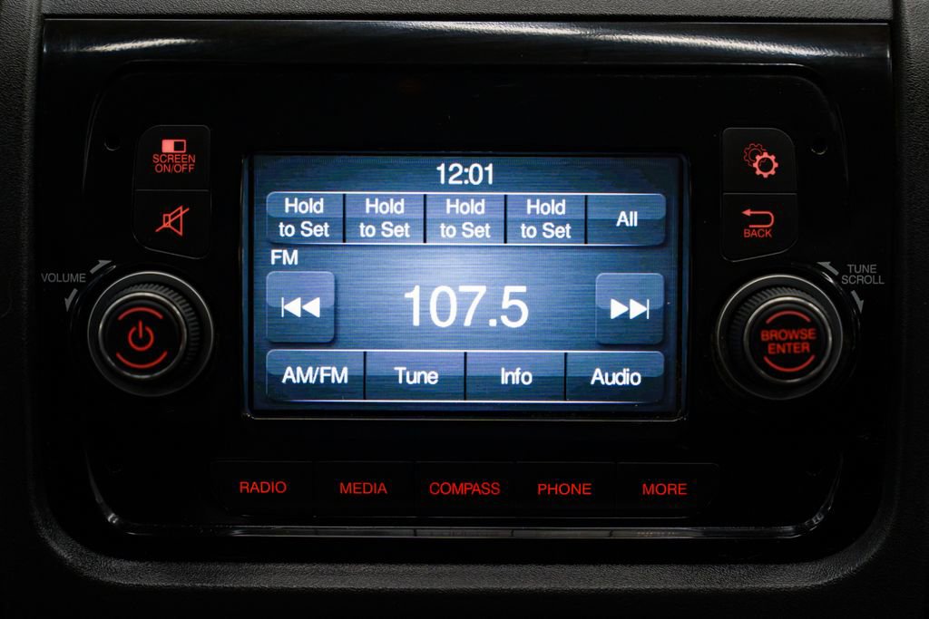 Used 2018 RAM ProMaster 2500 image 16