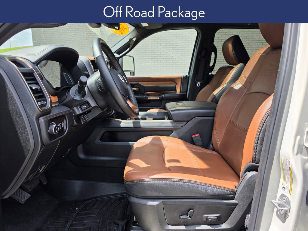 Used 2024 RAM 2500 Limited w/ Towing Technology Group image 7