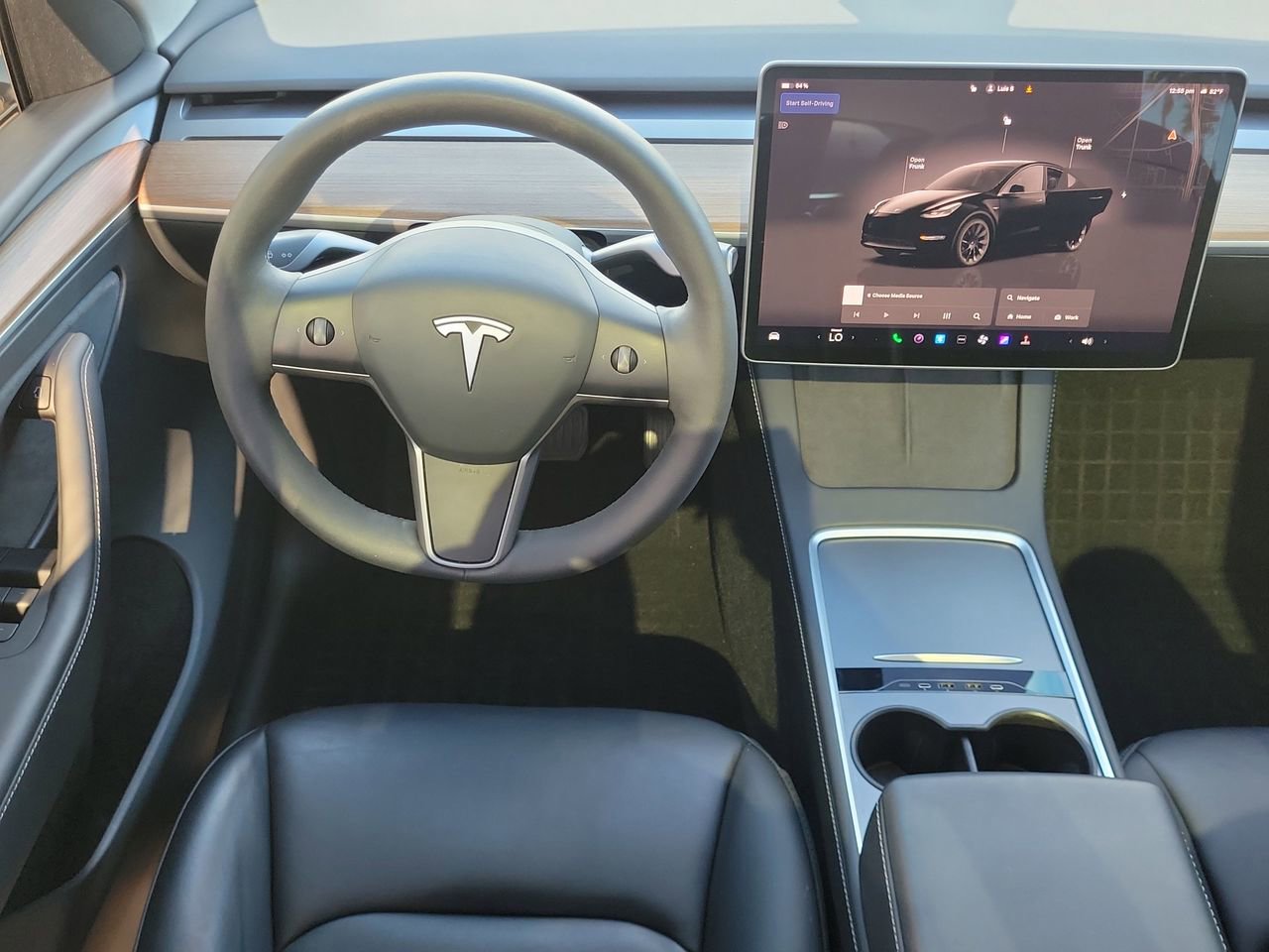 Used 2024 Tesla Model Y Long Range image 16