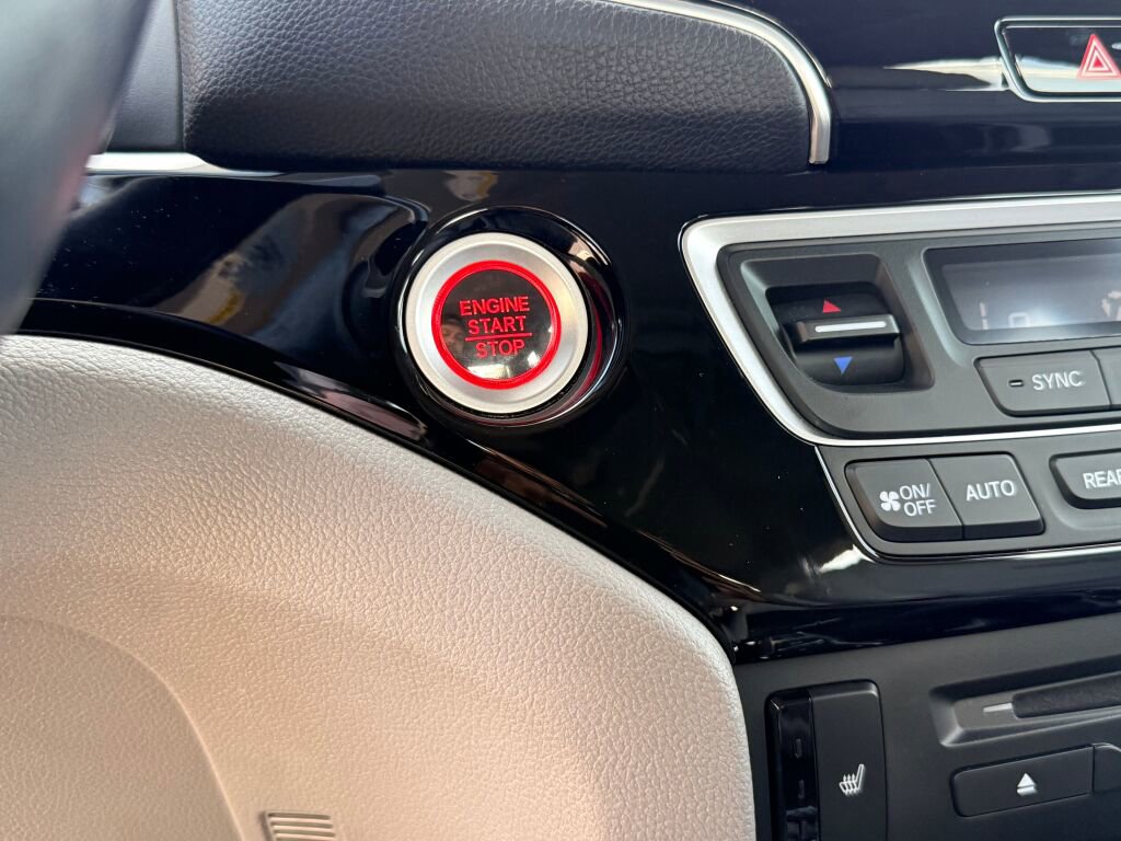 Used 2020 Honda Pilot Touring image 6