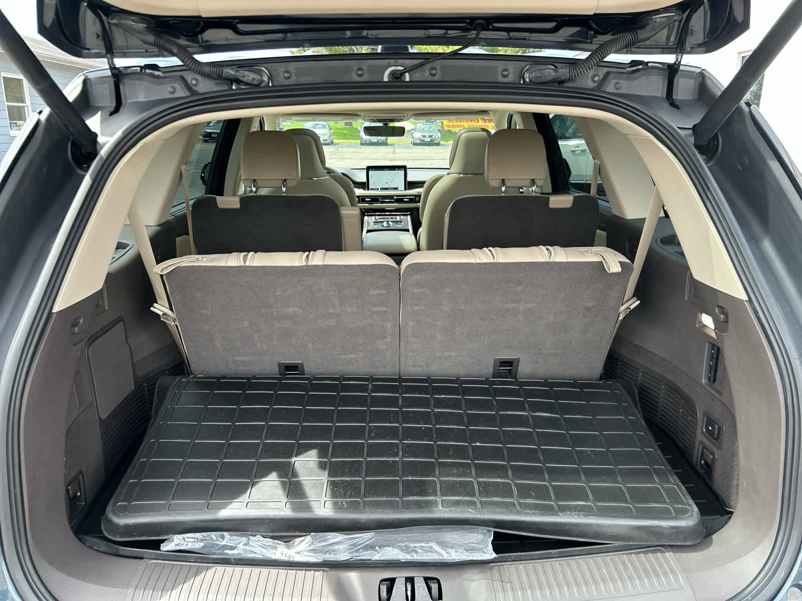 Used 2022 Lincoln Aviator Reserve w/ Equipment Group 201A AWD/4WD image 30