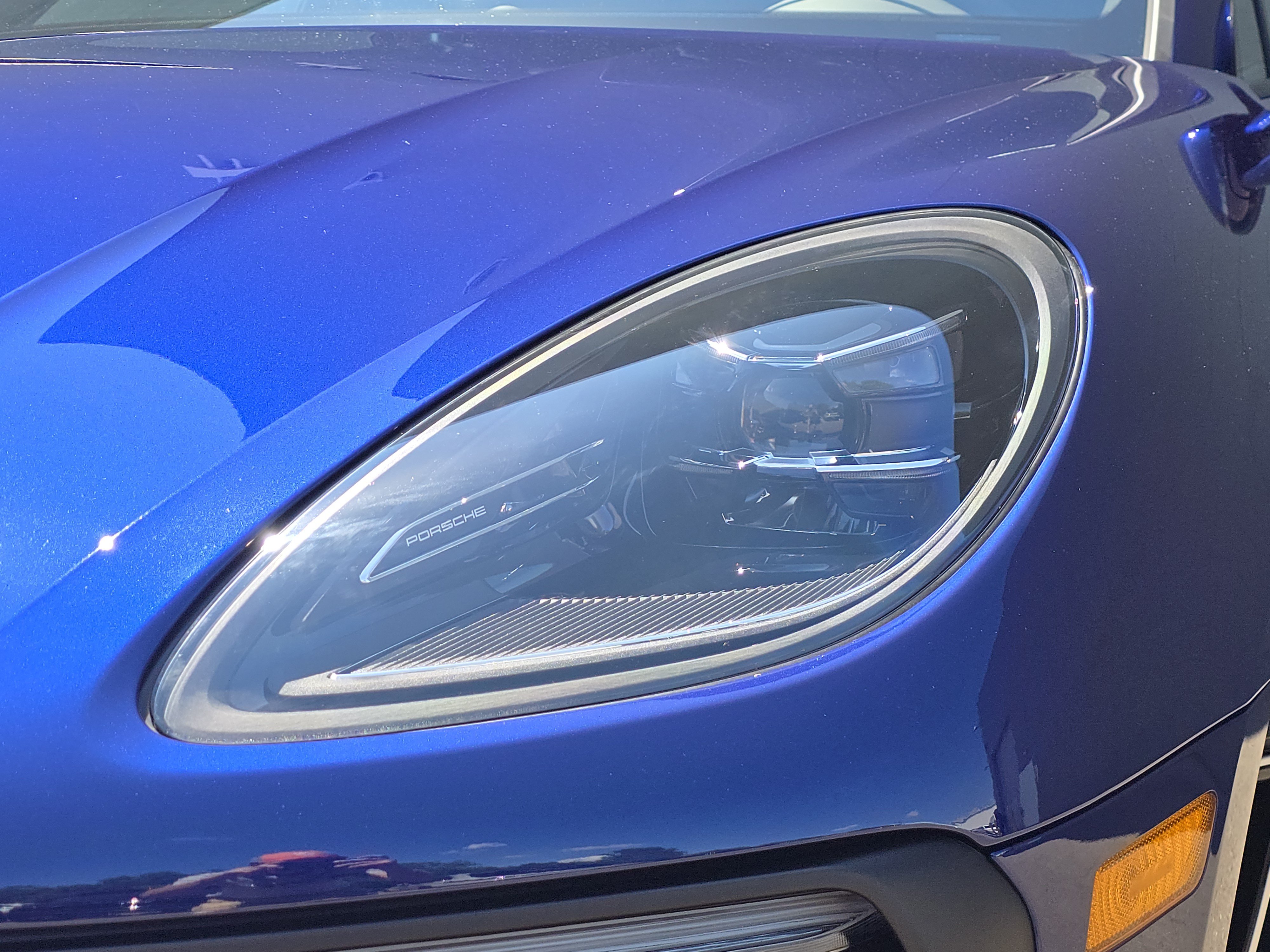 New 2026 Porsche Macan AWD/4WD image 16