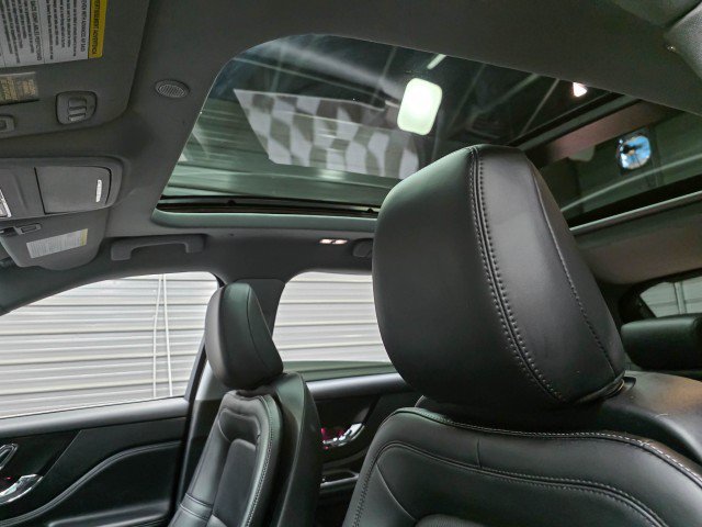 Used 2022 Lincoln Corsair Reserve w/ Equipment Group 201A AWD/4WD image 19