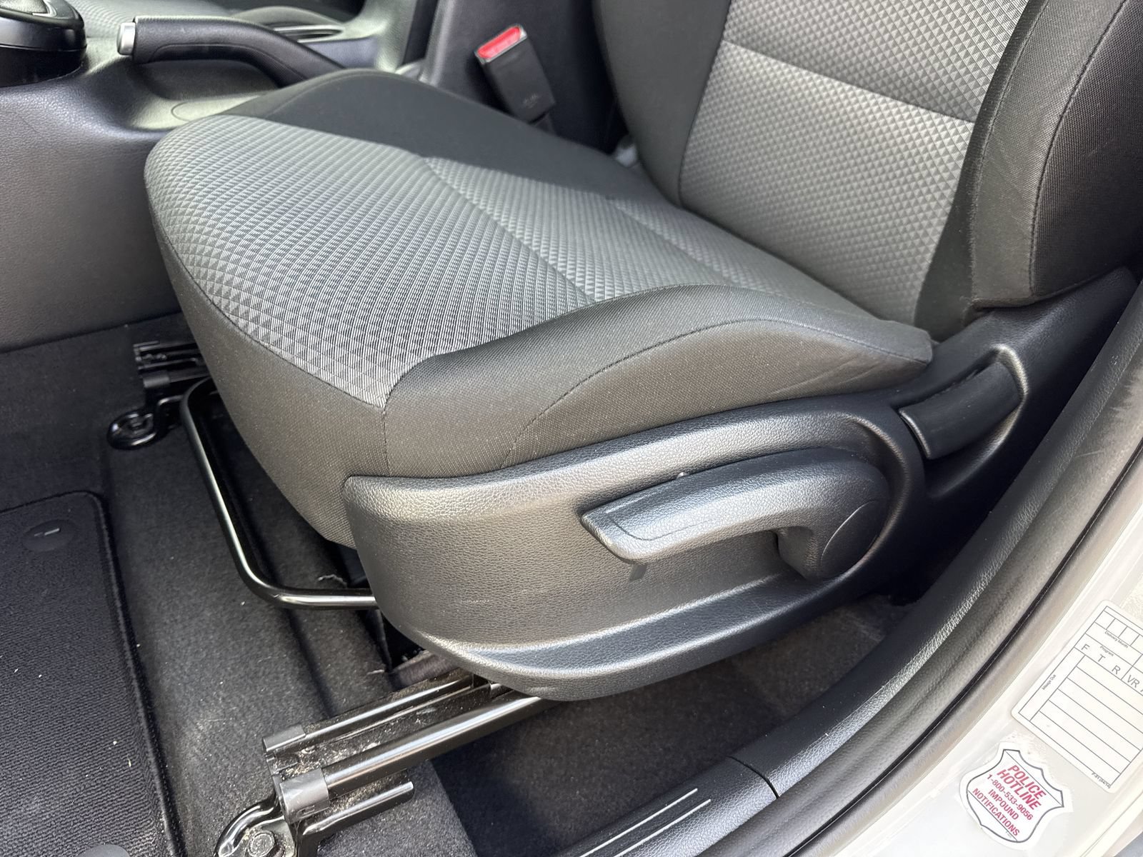 Used 2025 Kia Soul LX w/ LX Technology Package FWD image 16