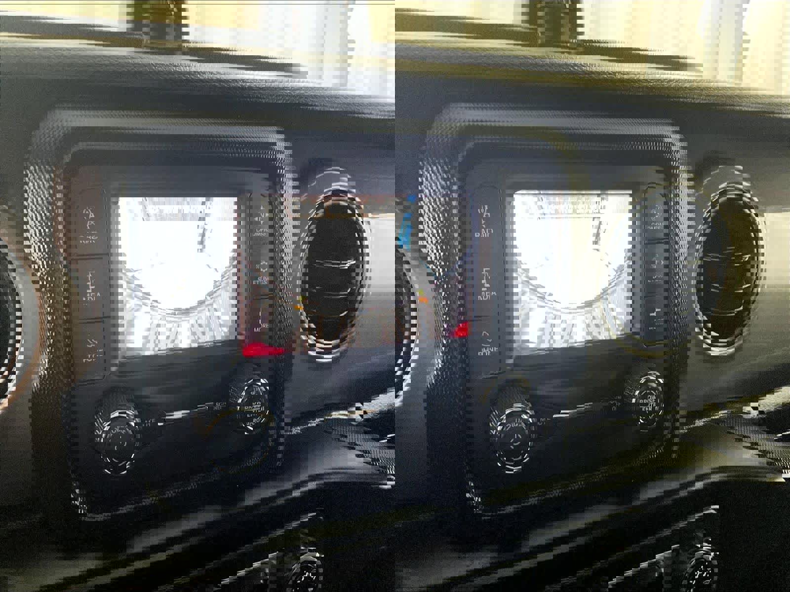 Used 2022 Jeep Wrangler Sport image 19