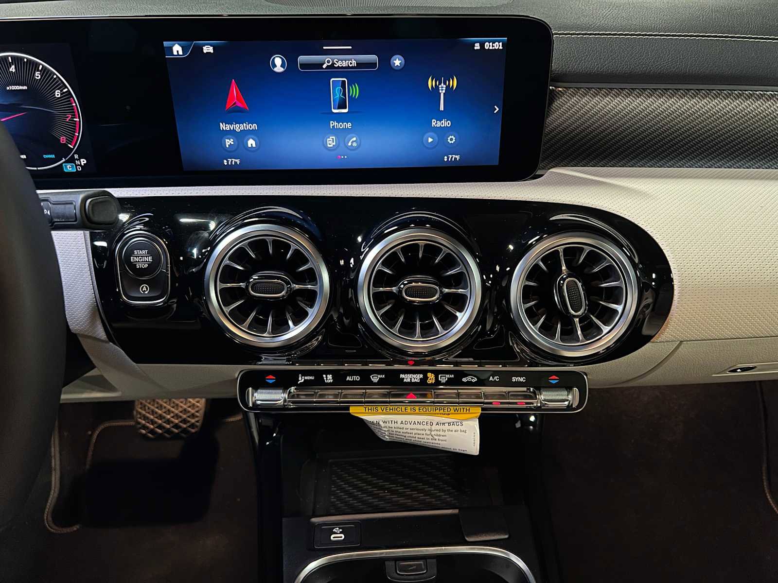 Certified 2025 Mercedes-Benz CLA 250 4MATIC image 30