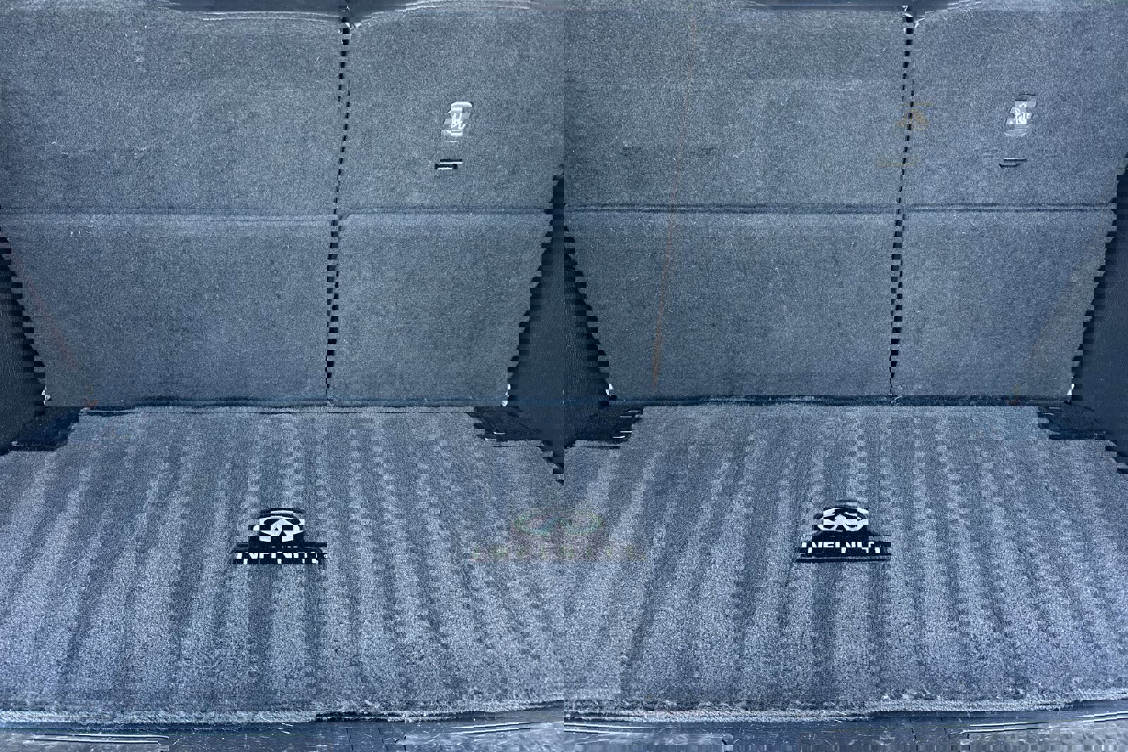 Used 2023 INFINITI QX80 Luxe w/ Cargo Package image 16