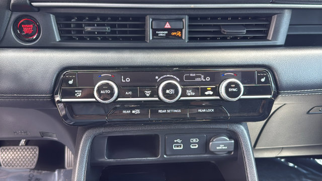 Used 2023 Honda Pilot Touring image 26
