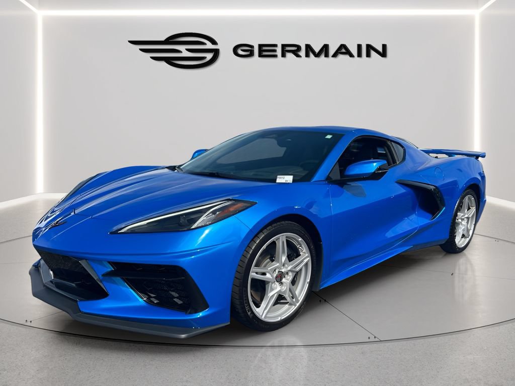 Used 2025 Chevrolet Corvette Stingray Preferred Cpe w/ Z51 Performance Package RWD image 4