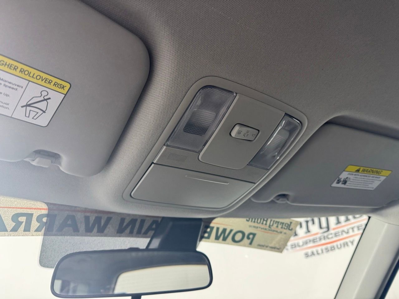 Used 2025 Kia Soul LX w/ LX Technology Package FWD image 29