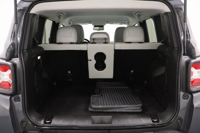 Certified 2022 Jeep Renegade Limited image 18
