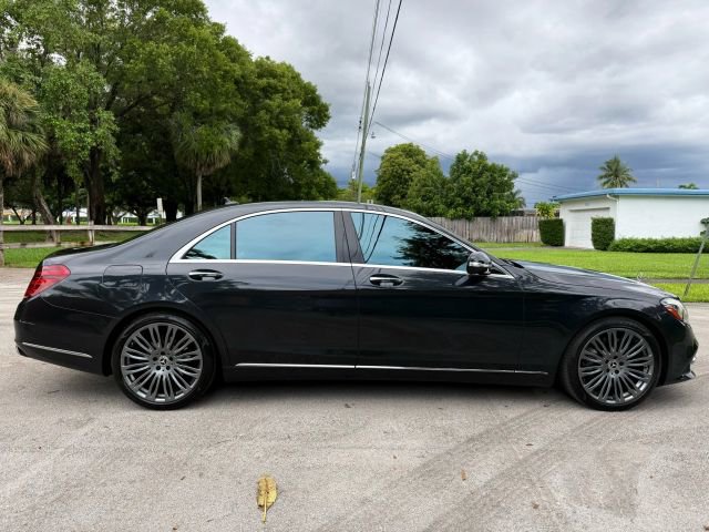 Used 2018 Mercedes-Benz S 560 Sedan w/ Premium Package image 2