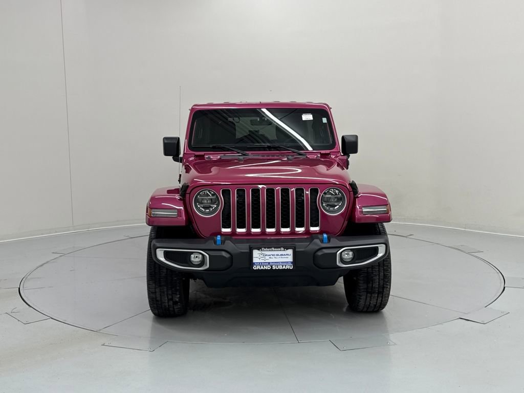 Used 2022 Jeep Wrangler Unlimited Sahara w/ Cold Weather Group image 8