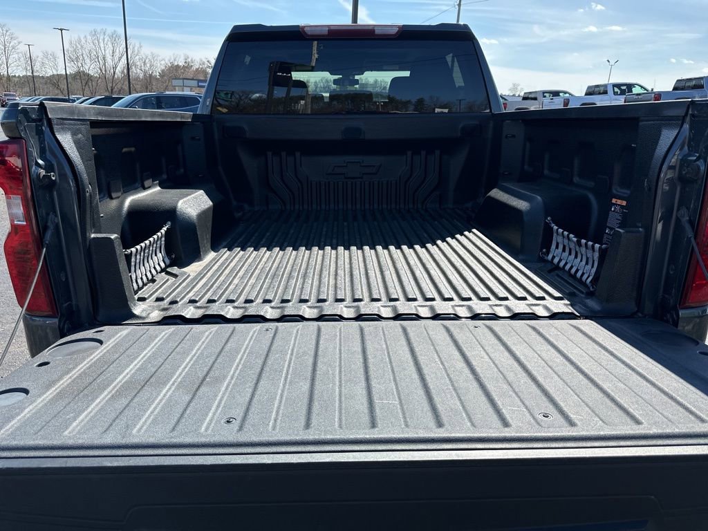 Used 2020 Chevrolet Silverado 1500 LT w/ All-Star Edition image 22