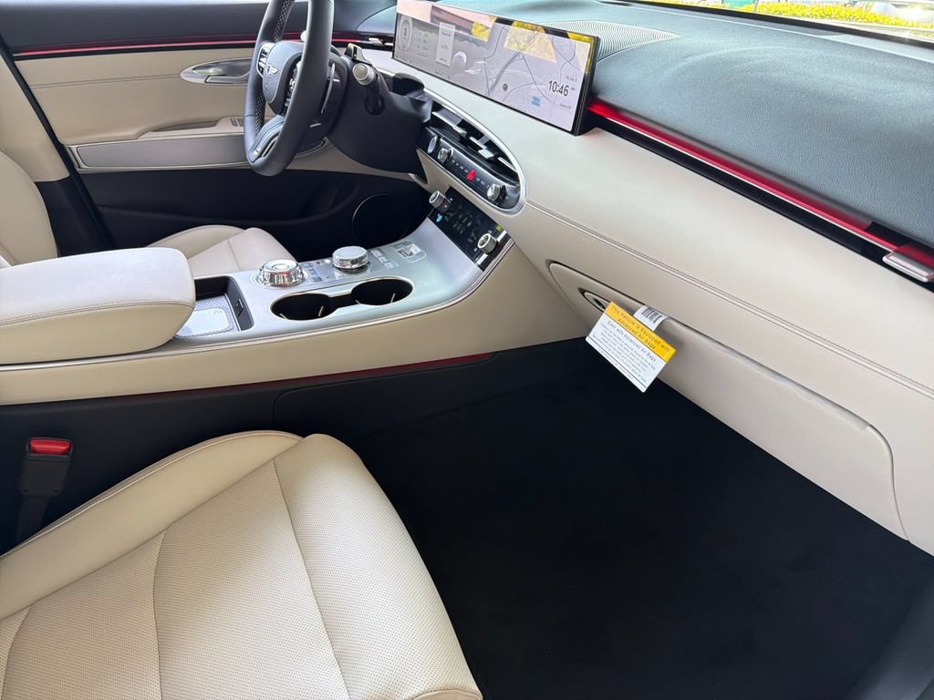 New 2026 Genesis GV70 2.5T Select AWD/4WD image 16