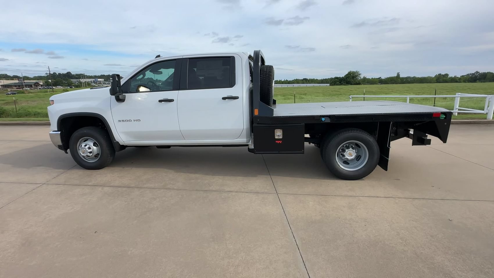 New 2026 Chevrolet Silverado 3500 W/T w/ WT Convenience Package AWD/4WD image 6