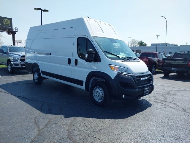 New 2025 RAM ProMaster 3500 w/ Convenience Group