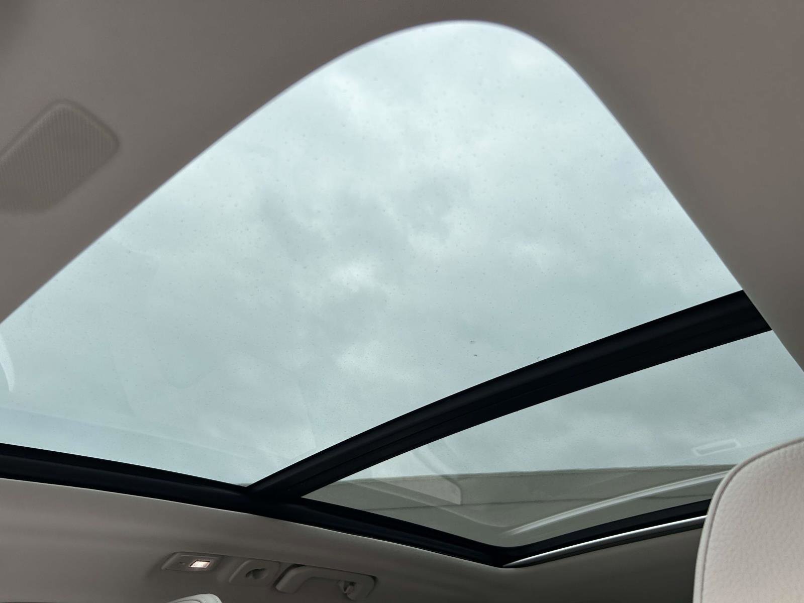 Certified 2024 Volvo XC60 B5 Plus w/ Climate Package image 11