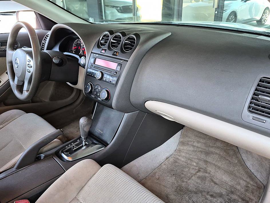 Used 2012 Nissan Altima 2.5 S FWD image 32
