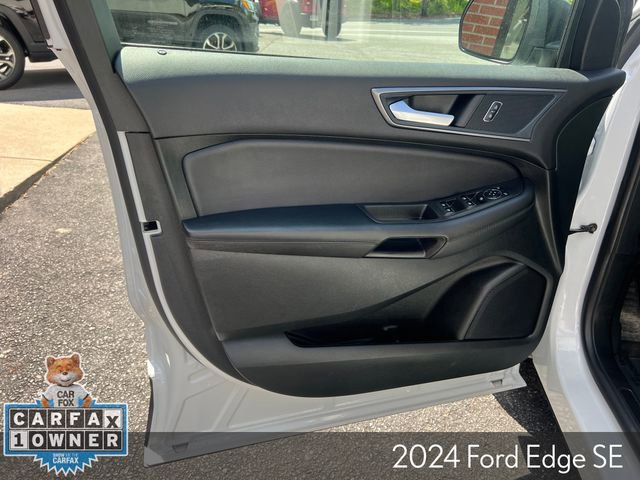 Used 2024 Ford Edge SE AWD/4WD image 8