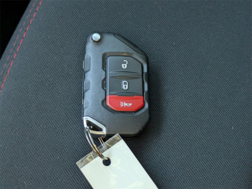 Used 2022 Jeep Wrangler Unlimited Rubicon image 30