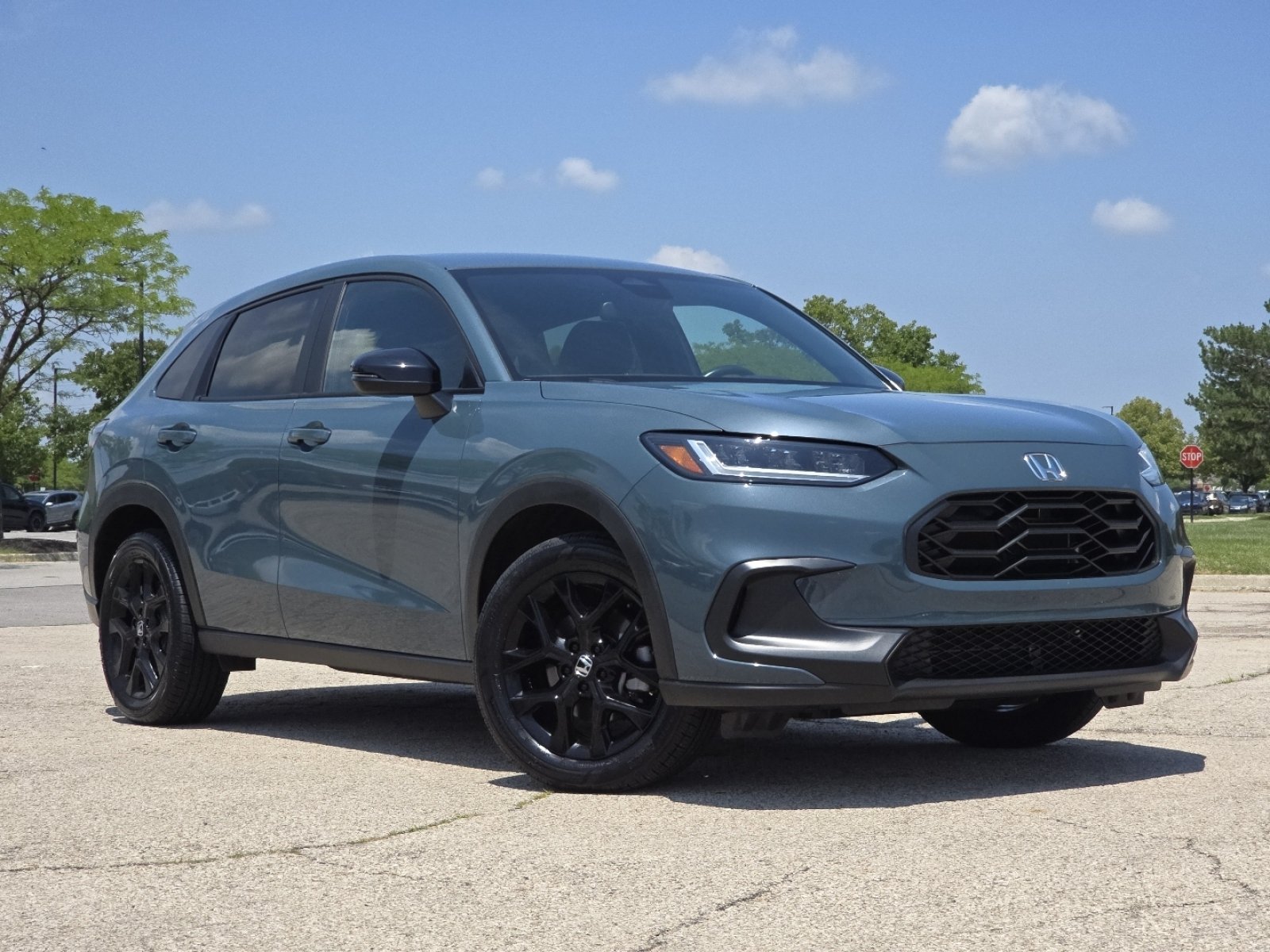 Certified 2023 Honda HR-V Sport image 2