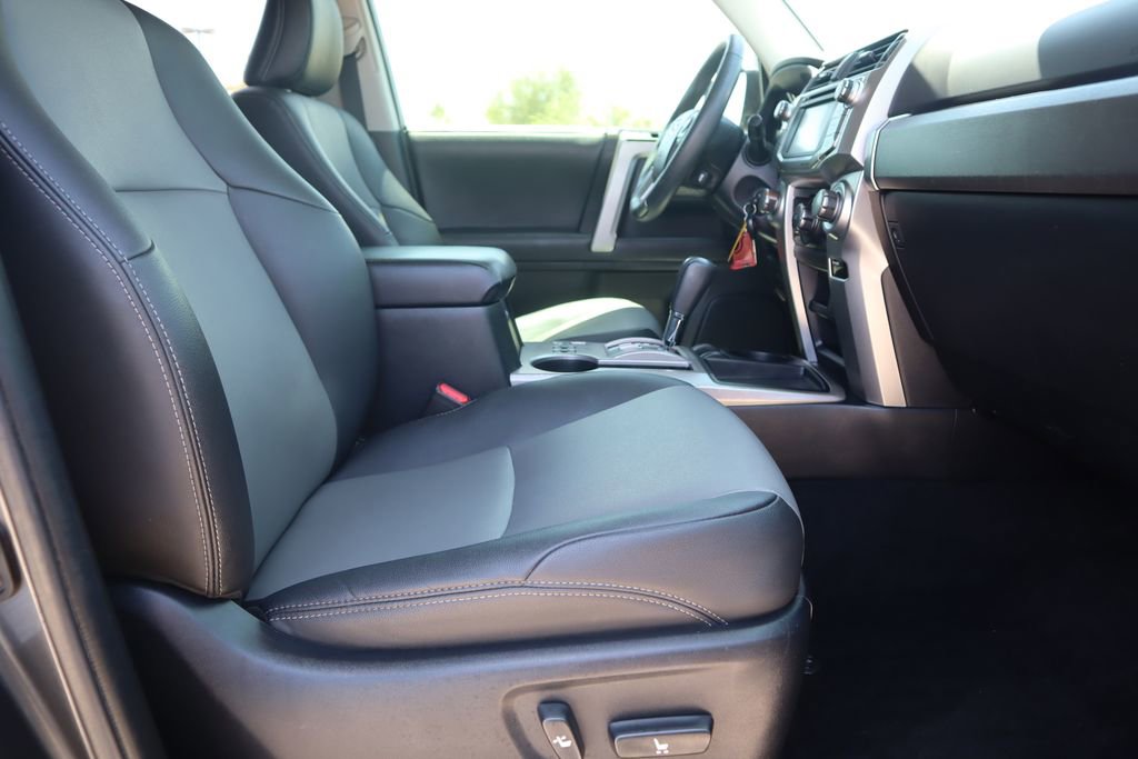 Used 2019 Toyota 4Runner SR5 Premium image 19