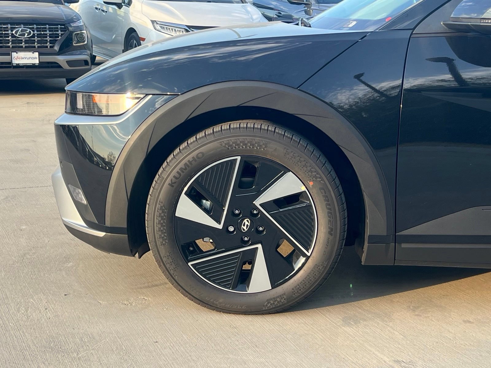 New 2027 Hyundai Ioniq 5 SEL RWD image 8