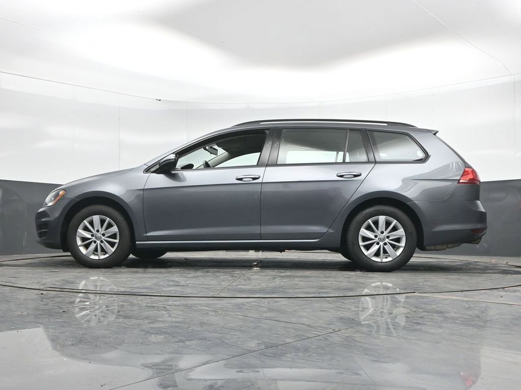 Used 2016 Volkswagen Golf S FWD image 40