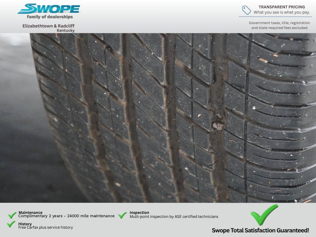 Used 2024 Chrysler Pacifica Touring-L FWD image 29