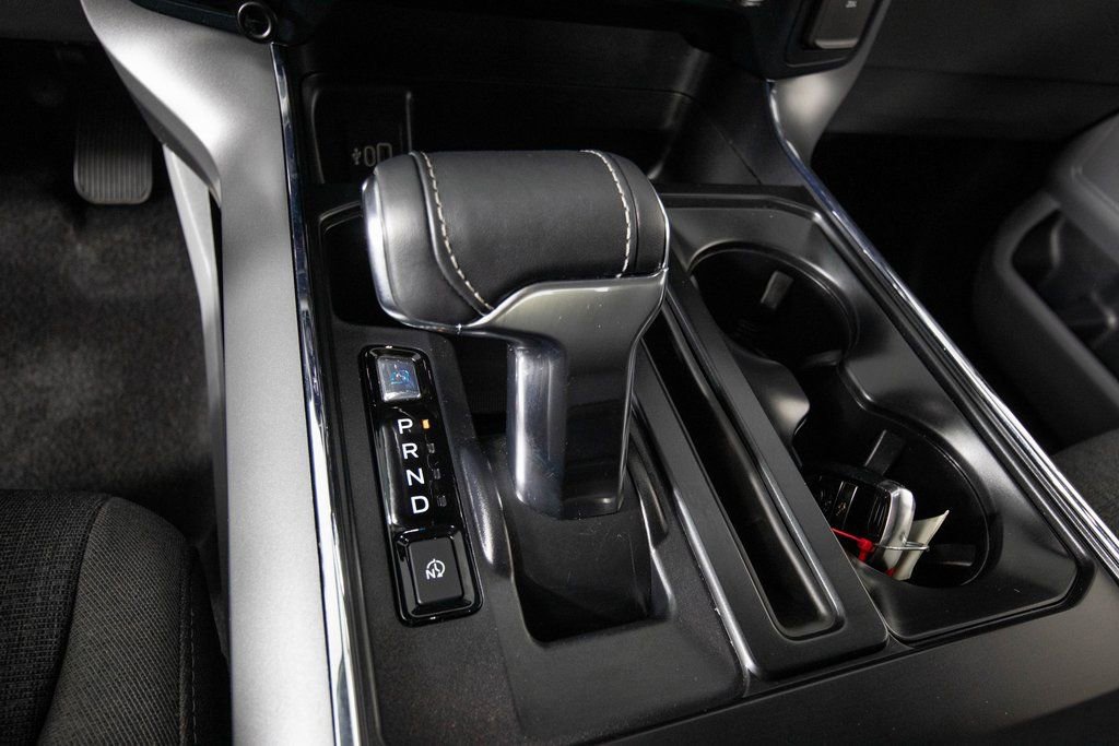 Used 2025 Ford F150 Lightning XLT image 23