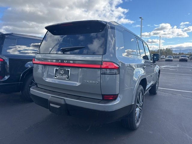 New 2025 Lexus GX 550 w/ Accessory Package (2T) image 9