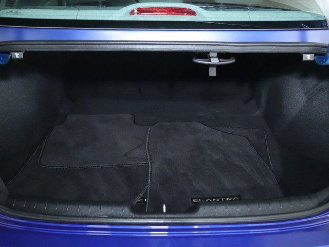 New 2024 Hyundai Elantra SEL w/ Convenience Package image 29