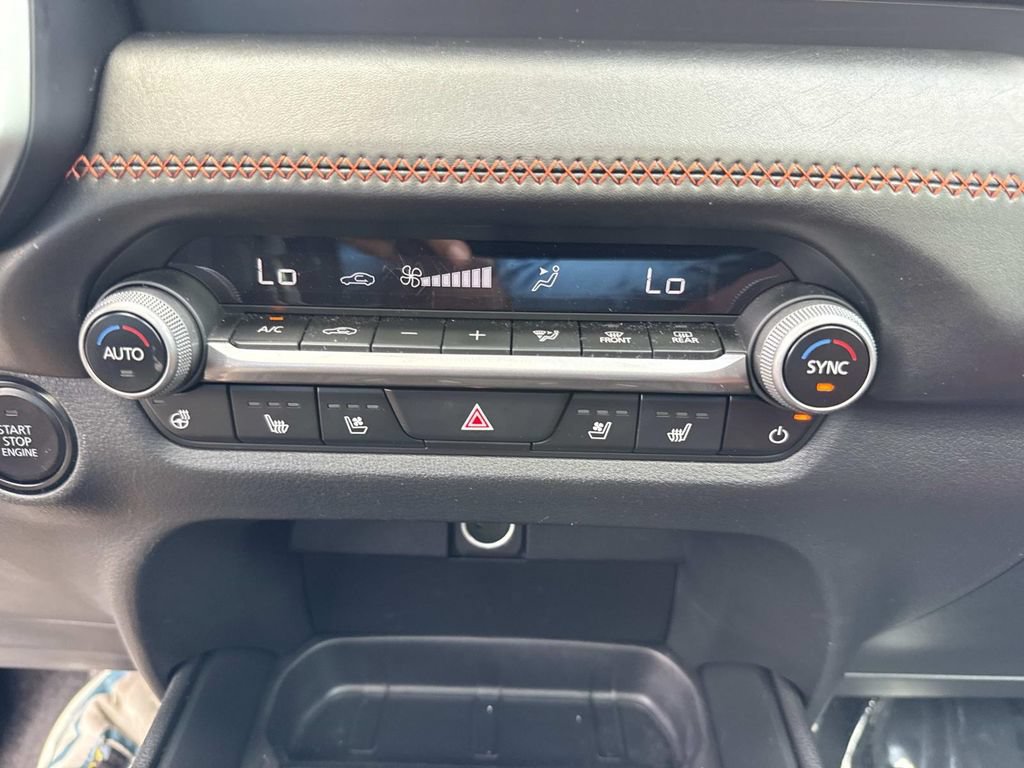 Certified 2024 MAZDA CX-50 AWD 2.5 Turbo w/ Premium Pkg image 36