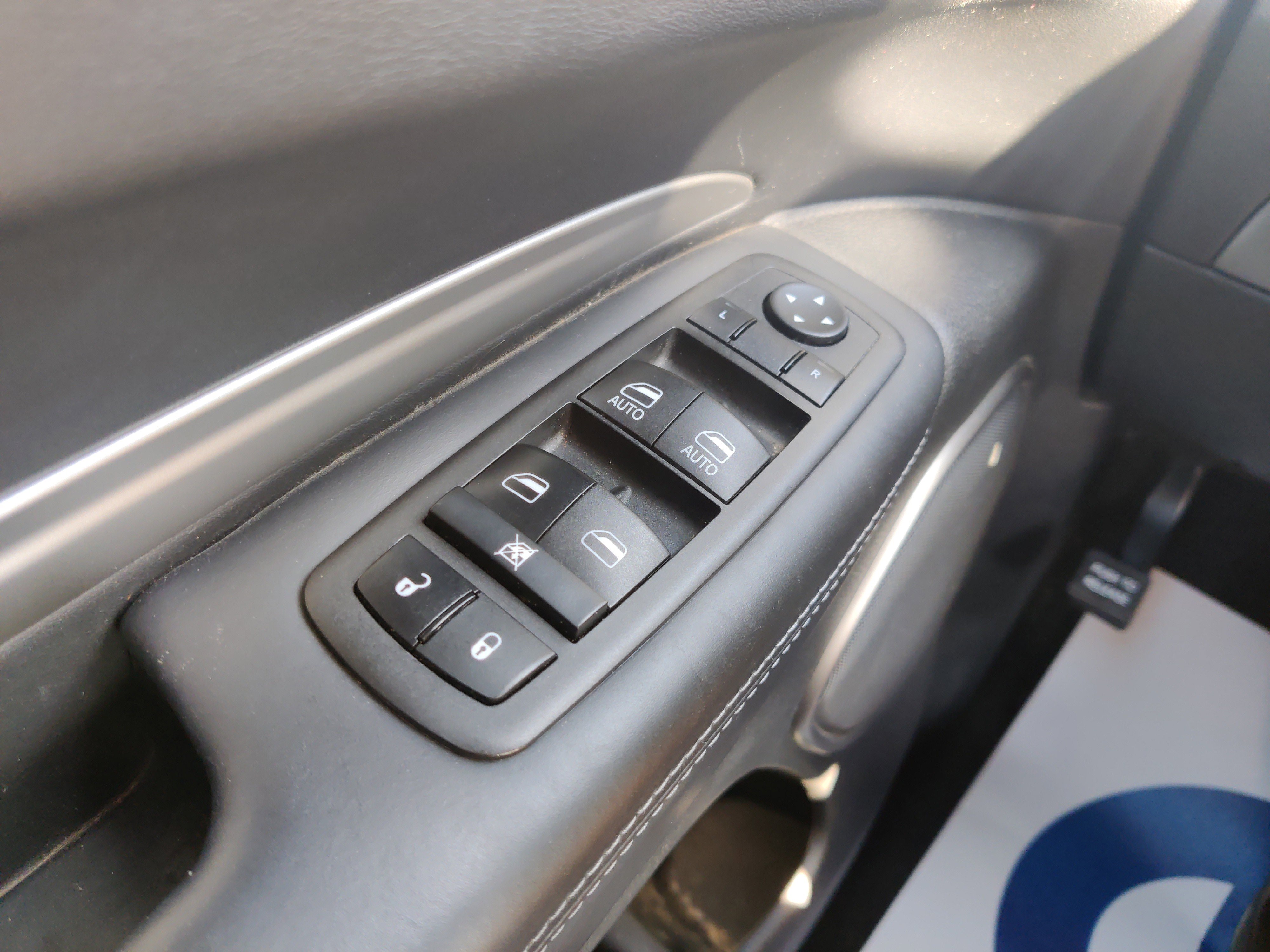 Used 2018 Dodge Durango Citadel image 24