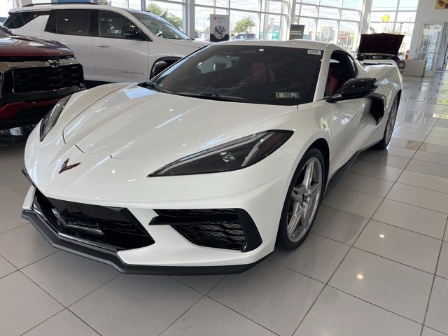 Used 2024 Chevrolet Corvette Stingray Coupe w/ Z51 Performance Package image 3