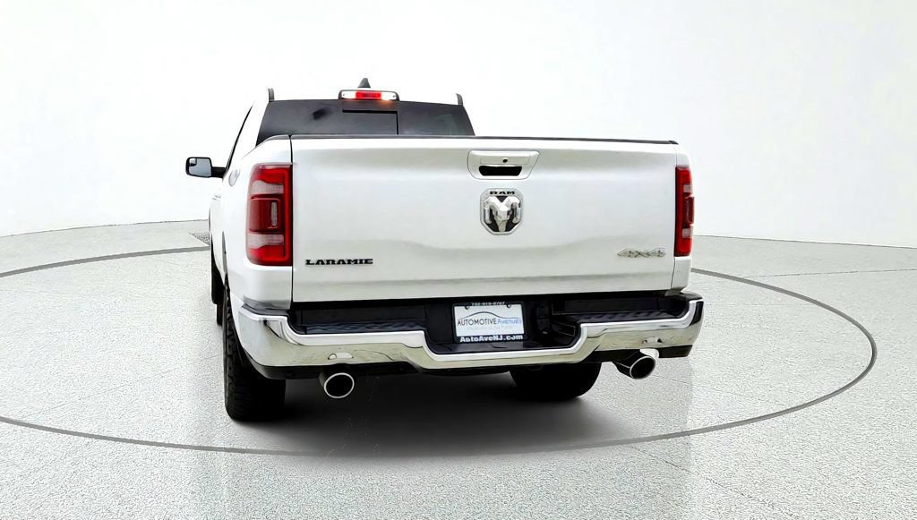 Used 2023 RAM 1500 Laramie AWD/4WD image 6