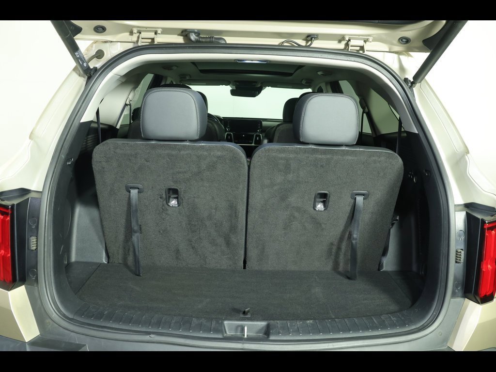 Used 2021 Kia Sorento SX Prestige image 19