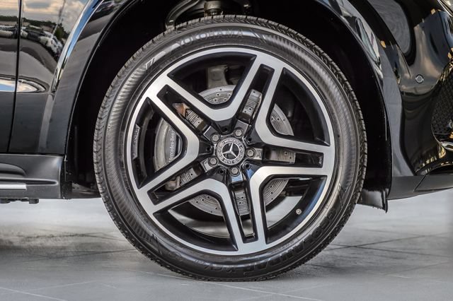 Used 2018 Mercedes-Benz GLS 550 4MATIC w/ Offroad Package image 16