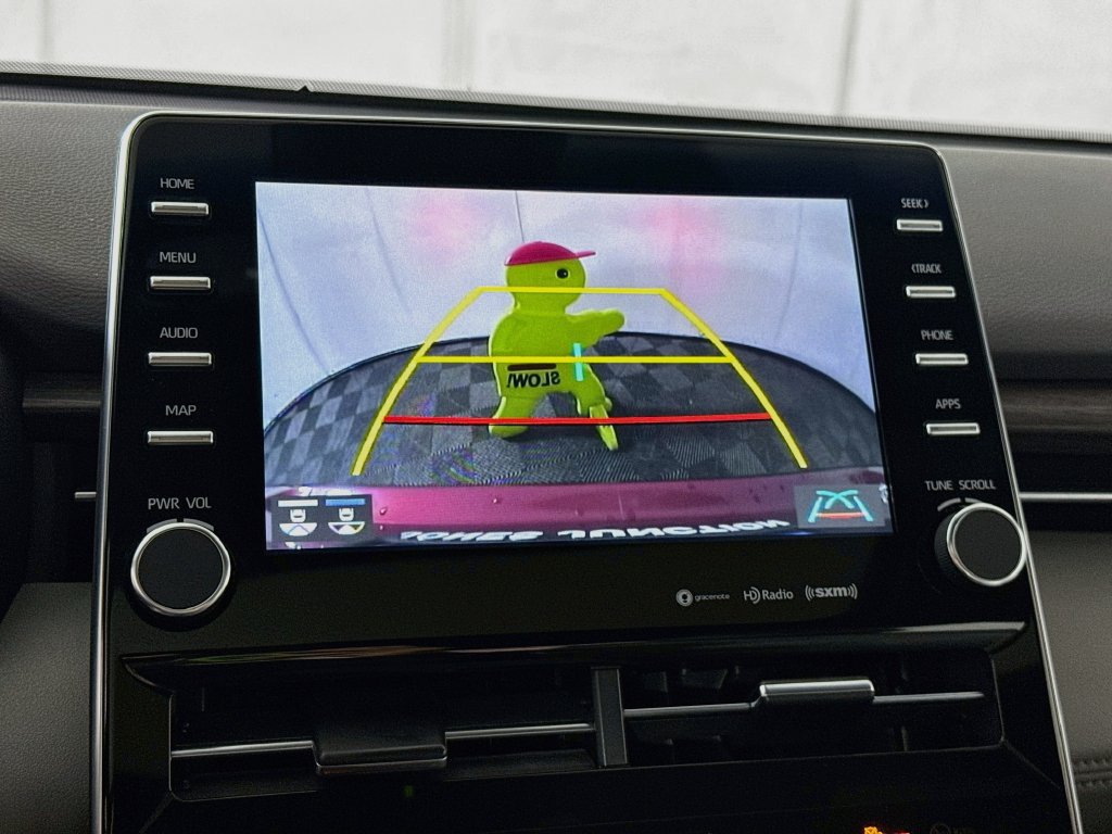 Certified 2021 Toyota Avalon XLE w/ Moonroof Package FWD image 6