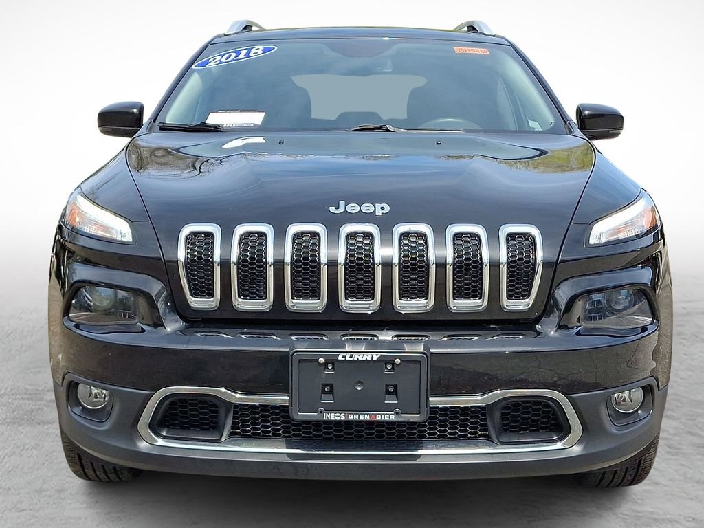 Used 2018 Jeep Cherokee Limited AWD/4WD image 2